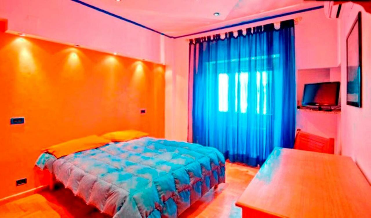 Julias Domus, T Apartment, Metro C Roma Exterior foto